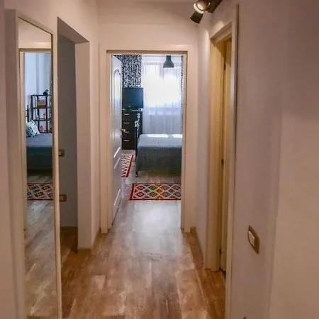 Central Beach Apartment Constanta